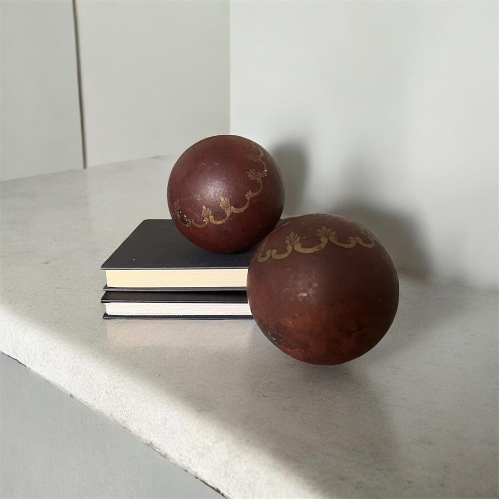 Pier One Vintage 4 Gold & Brown Filigree Decorative Orbs – Set of 4 - Picture 5 of 8